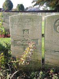 Combles Communal Cemetery Extension - Woods, Alfred Marcus