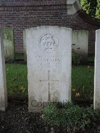 Combles Communal Cemetery Extension - Yardley, Stanley