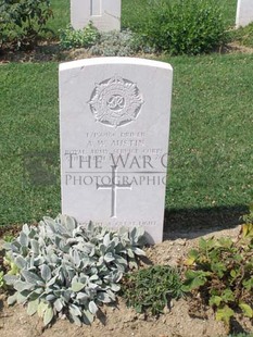 ANCONA WAR CEMETERY - AUSTIN, ARTHUR WILLIAM