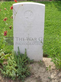 ANCONA WAR CEMETERY - BEER, B