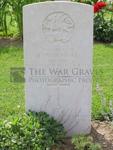 ANCONA WAR CEMETERY - BENFORD, THOMAS WOODROW