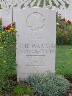 ANCONA WAR CEMETERY - BERLIN, YALE