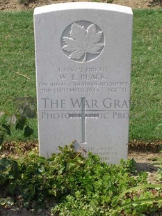 ANCONA WAR CEMETERY - BLACK, WILLIAM EDWIN