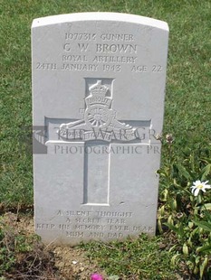 ANCONA WAR CEMETERY - BROWN, GORDON WILLIAM