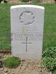 ANCONA WAR CEMETERY - CAKE, DONALD EDWARD