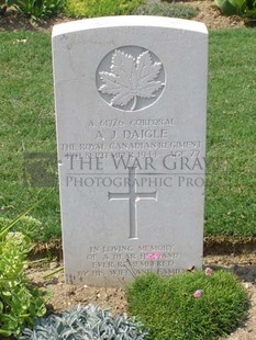 ANCONA WAR CEMETERY - DAIGLE, ALDRICE JOHN