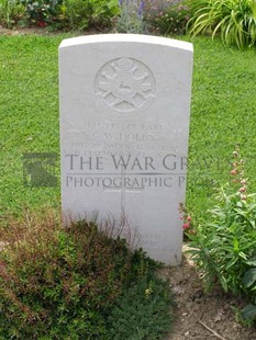 ANCONA WAR CEMETERY - DOLBY, GEORGE WILLIAM