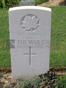 ANCONA WAR CEMETERY - DUKES, JOSEPH