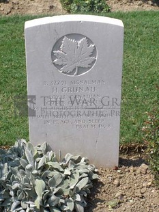 ANCONA WAR CEMETERY - GRUNAU, HENRY