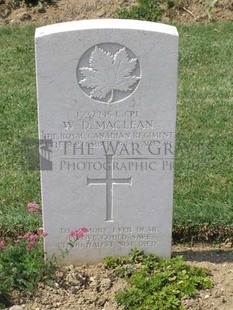 ANCONA WAR CEMETERY - MacLEAN, WILSON D.