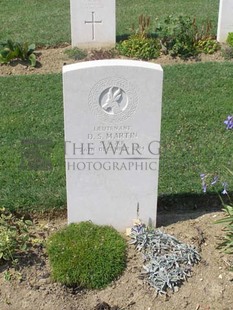 ANCONA WAR CEMETERY - MARTIN, D S