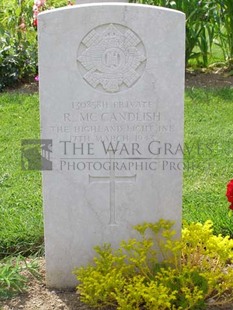 ANCONA WAR CEMETERY - McCANDLISH, RICHARD