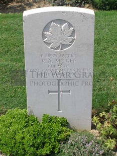 ANCONA WAR CEMETERY - McGEE, VINCENT A.