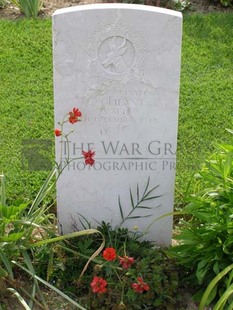 ANCONA WAR CEMETERY - OLIFANT, C