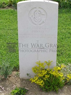 ANCONA WAR CEMETERY - PUNNU, 