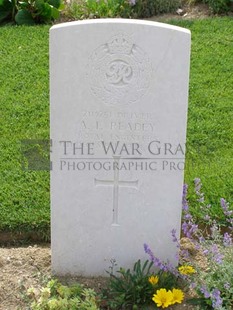 ANCONA WAR CEMETERY - READEY, ARTHUR FRANCIS