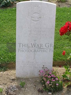 ANCONA WAR CEMETERY - READSHAW, GILBERT