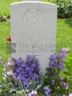 ANCONA WAR CEMETERY - ROBERTSHAW, STANLEY