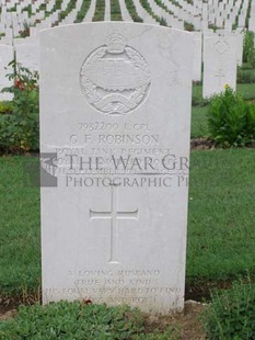 ANCONA WAR CEMETERY - ROBINSON, GEORGE FREDERICK