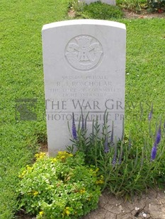 ANCONA WAR CEMETERY - ROSCHOLAR, RICHARD JAMES