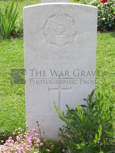 ANCONA WAR CEMETERY - ROWE, NORMAN P.