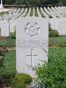 ANCONA WAR CEMETERY - SIMONS, GORDON GEORGE