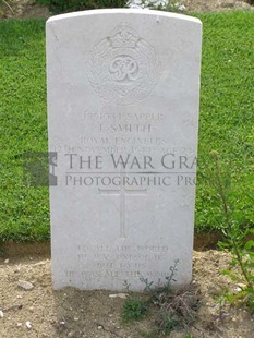 ANCONA WAR CEMETERY - SMITH, JOSEPH