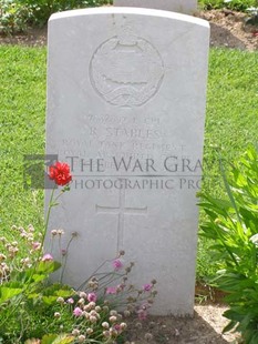 ANCONA WAR CEMETERY - STABLES, R