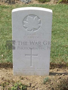 ANCONA WAR CEMETERY - TAYLOR, DAVID