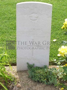 ANCONA WAR CEMETERY - THORNS, PERCY FREDERICK