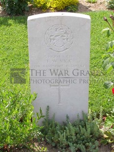 ANCONA WAR CEMETERY - VICK, FRANK WILLIAM