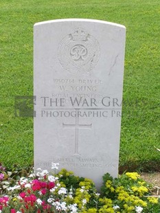 ANCONA WAR CEMETERY - YOUNG, WILLIAM