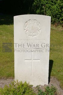 FORT PITT MILITARY CEMETERY - CARPENTER, E