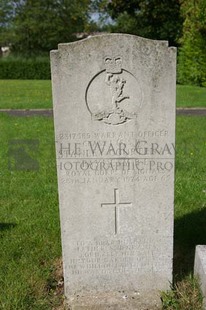 FORT PITT MILITARY CEMETERY - PAYNE, STANLEY COURTNAY