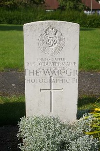 FORT PITT MILITARY CEMETERY - QUARTERMAINE, REGINALD CHARLES