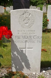 FORT PITT MILITARY CEMETERY - SHELDON, FREDERICK