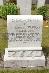 FORT PITT MILITARY CEMETERY - WARD, J