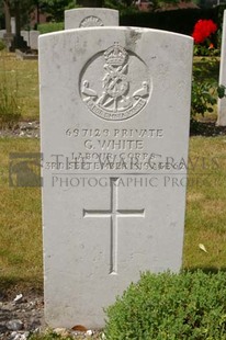 FORT PITT MILITARY CEMETERY - WHITE, G