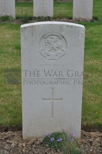 LE GRAND HASARD MILITARY CEMETERY, MORBECQUE - FARMER, WILLIAM HENRY
