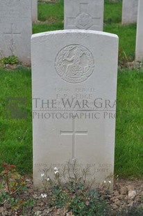 LE GRAND HASARD MILITARY CEMETERY, MORBECQUE - GEDGE, FREDERICK PERCY