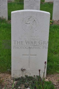 LE GRAND HASARD MILITARY CEMETERY, MORBECQUE - STAINES, WILLIAM HUGH