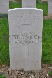 LE GRAND HASARD MILITARY CEMETERY, MORBECQUE - VAUGHAN, JAMES