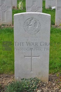 LE GRAND HASARD MILITARY CEMETERY, MORBECQUE - WATT, CHARLES ERNEST