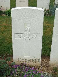 Couin New British Cemetery - Brotherton, W