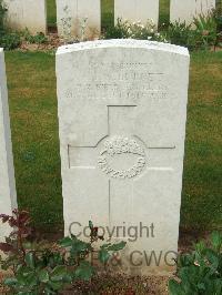 Couin New British Cemetery - Burnet, Harold John White