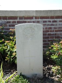 Couin New British Cemetery - Clay, W E