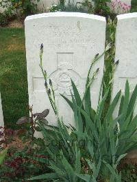 Couin New British Cemetery - Crawford, Walter