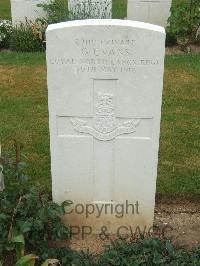 Couin New British Cemetery - Evans, G