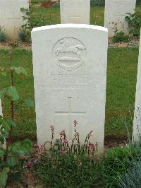 Couin New British Cemetery - Farrell, T