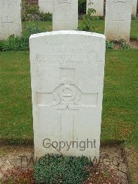 Couin New British Cemetery - Hamer, James